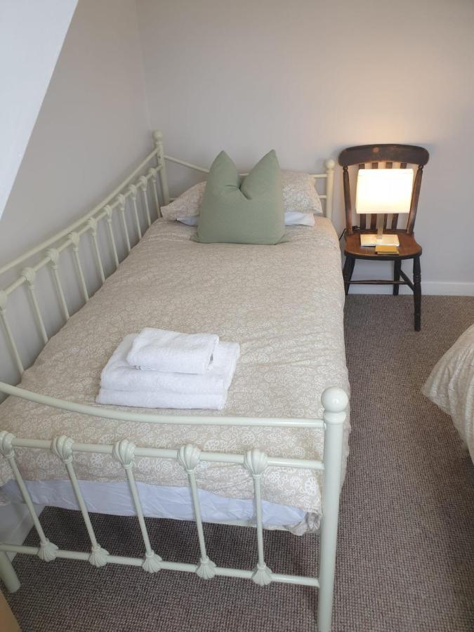 Sunset House - Whitby Townhouse Near The Sea Sleeps 8 Villa Dış mekan fotoğraf