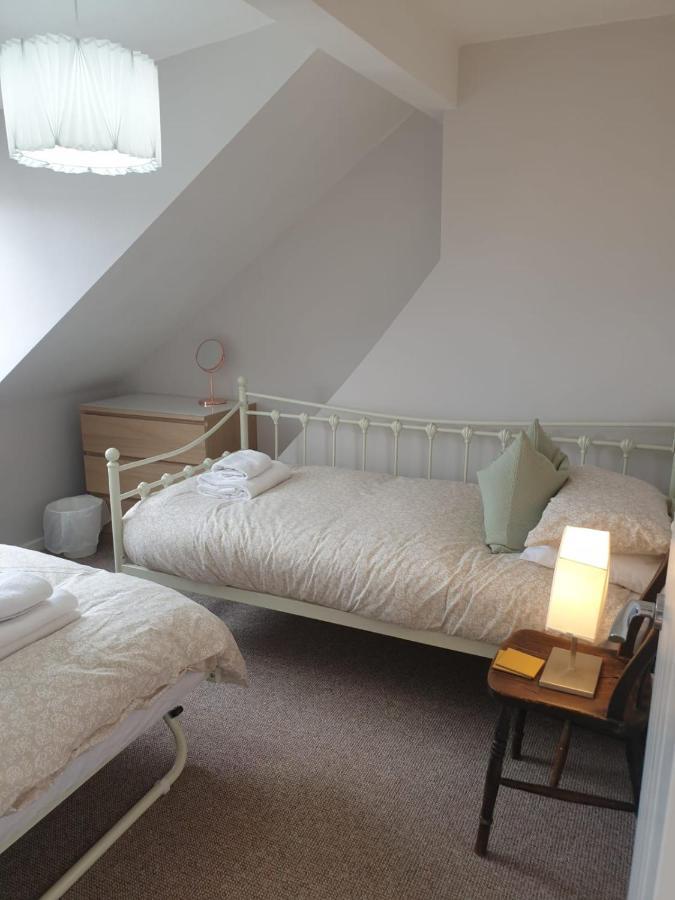 Sunset House - Whitby Townhouse Near The Sea Sleeps 8 Villa Dış mekan fotoğraf